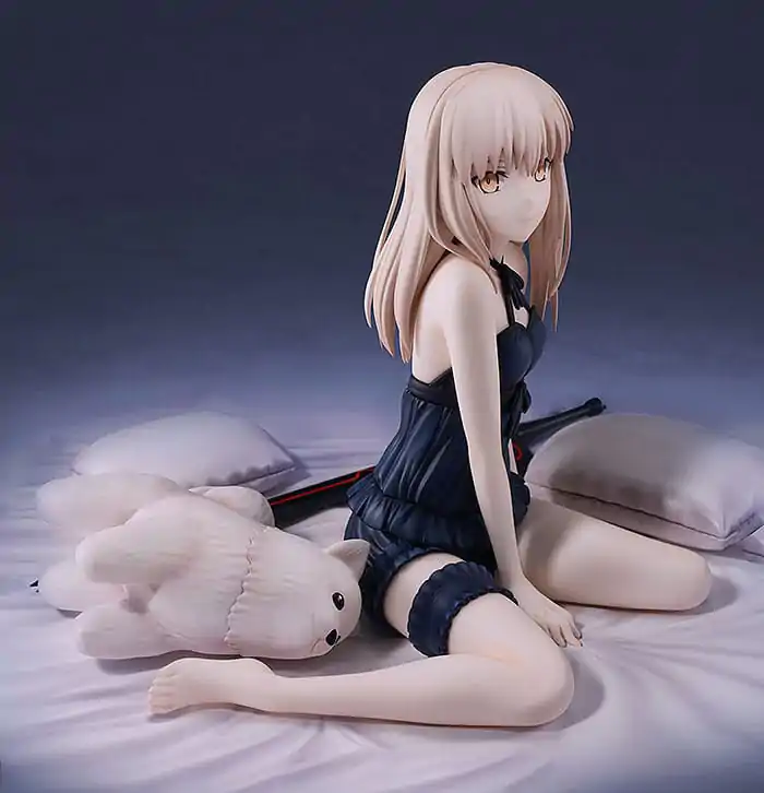 Fate/stay night: Heaven's Feel 1/7 Saber Alter: Babydoll Dress Ver. PVC szobor figura 15 cm termékfotó