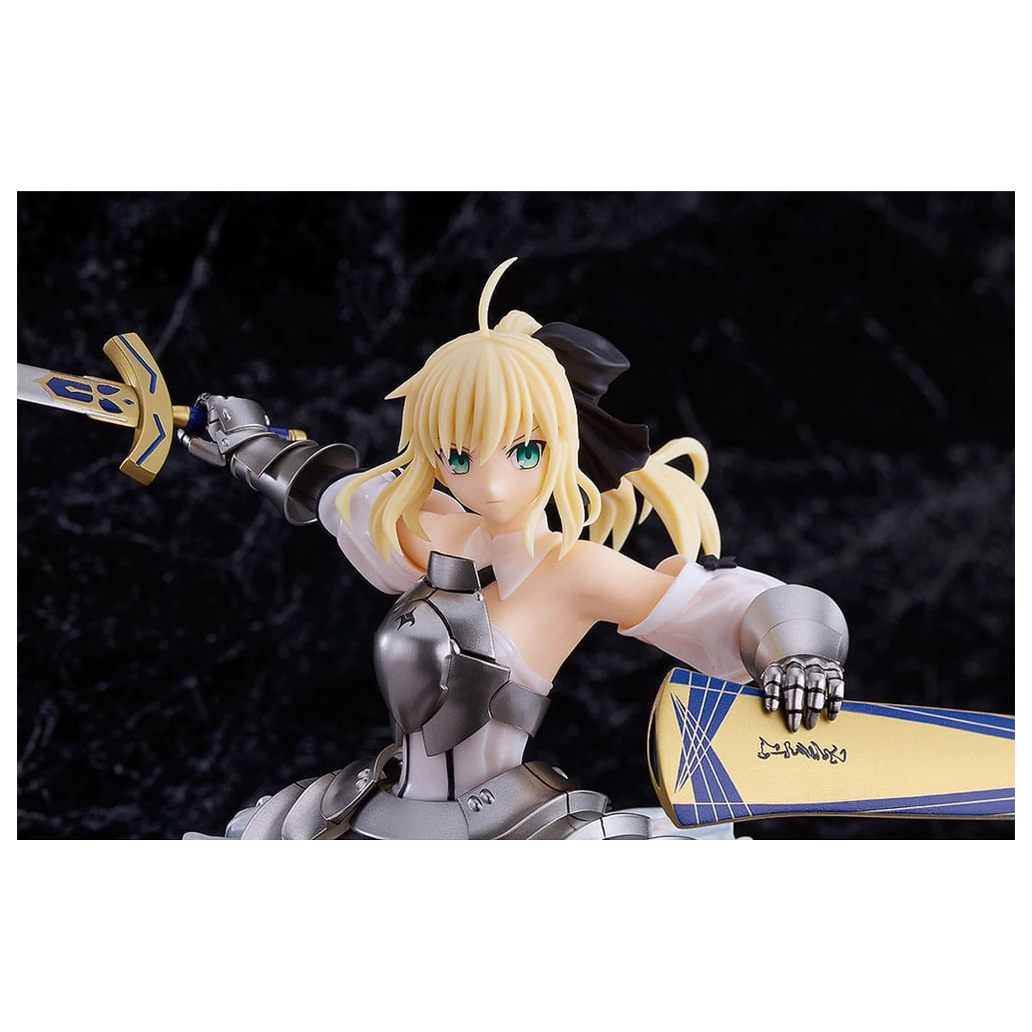 Fate/Stay Night Plamatea Reincarnation Saber Lily Distant Avalon Műanyag modell készlet 20 cm     termékfotó