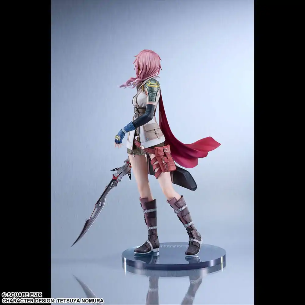 Final Fantasy XIII PVC figura Lightning 27 cm termékfotó