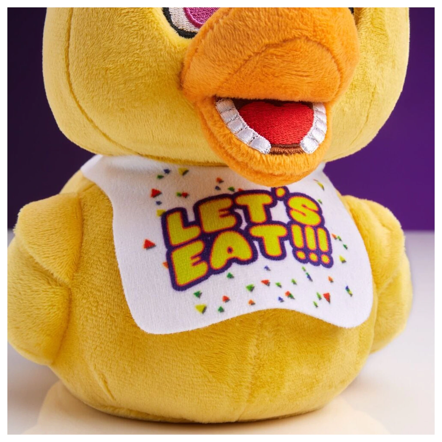Five Nights at Freddys Chica plüss 23cm termékfotó