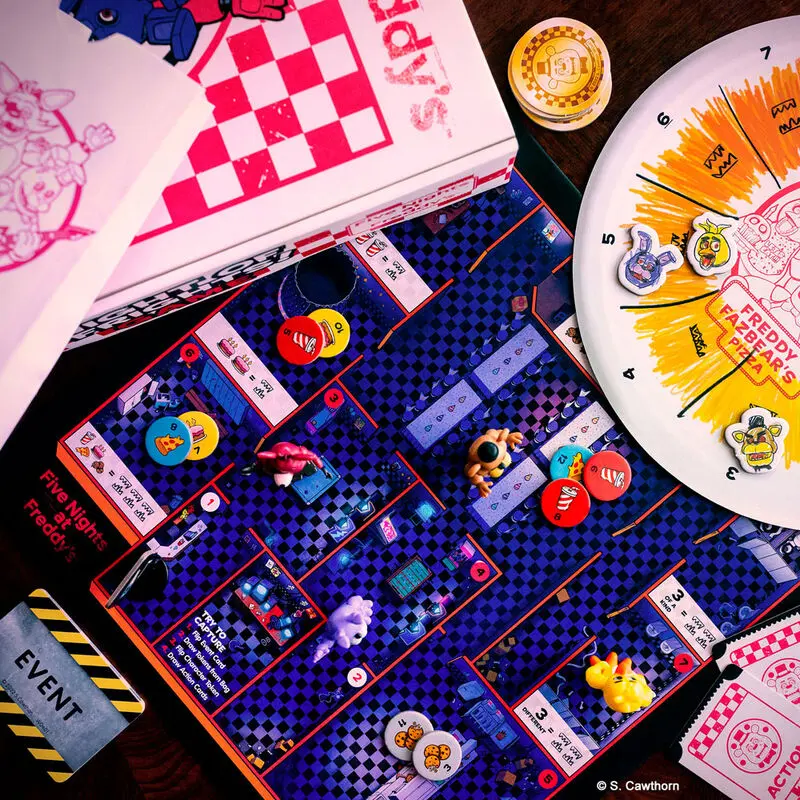 Five Nights at Freddys Night of Frights Game angol nyelvű társasjáték termékfotó