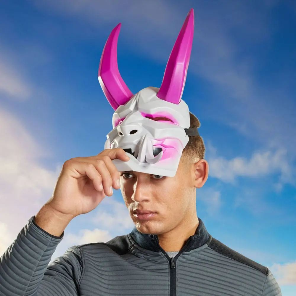 Fortnite Victory Royale Series Mask Fade termékfotó