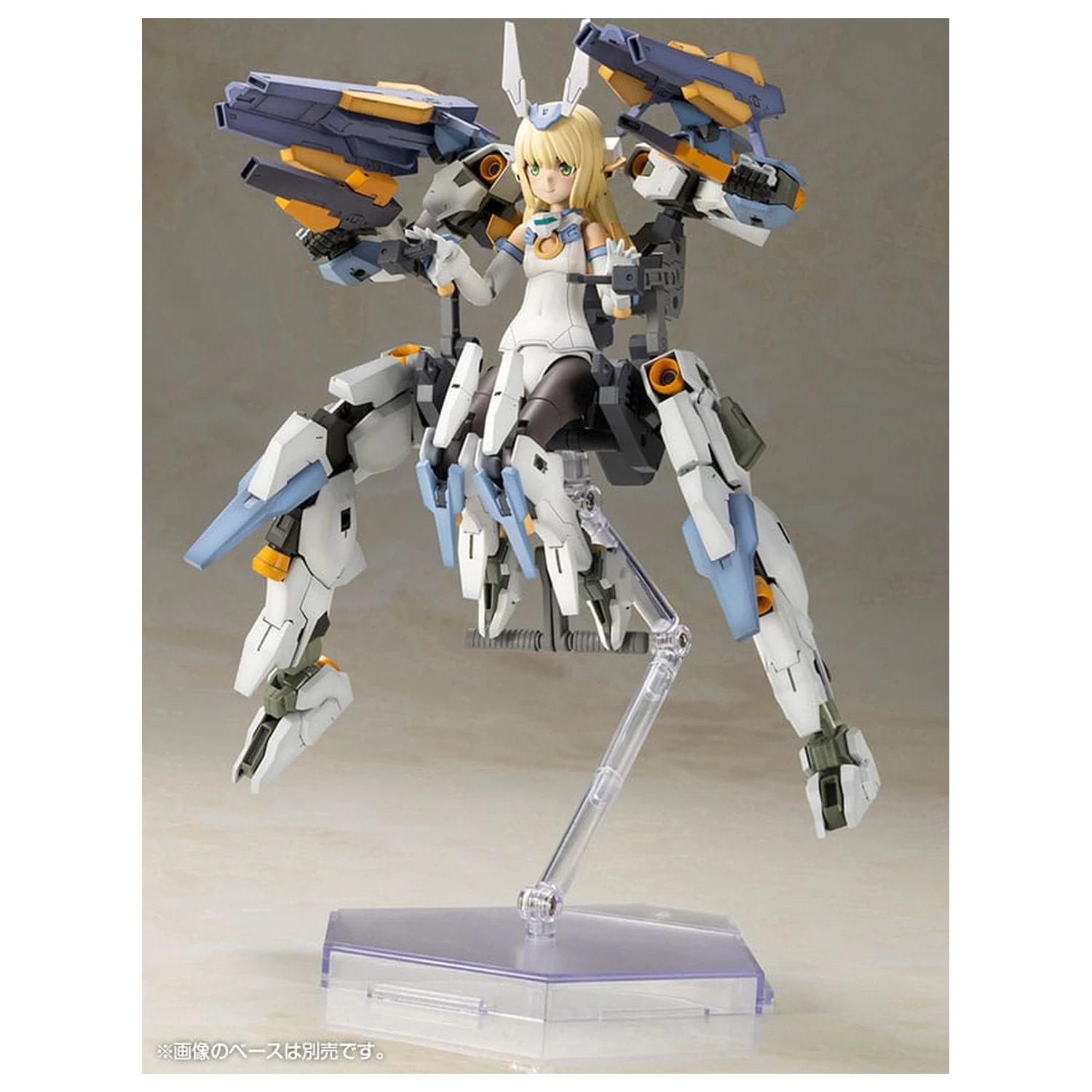 Frame Arms Girl Baselard with Exosuit Baselard Műanyag modell készlet 19 cm   termékfotó