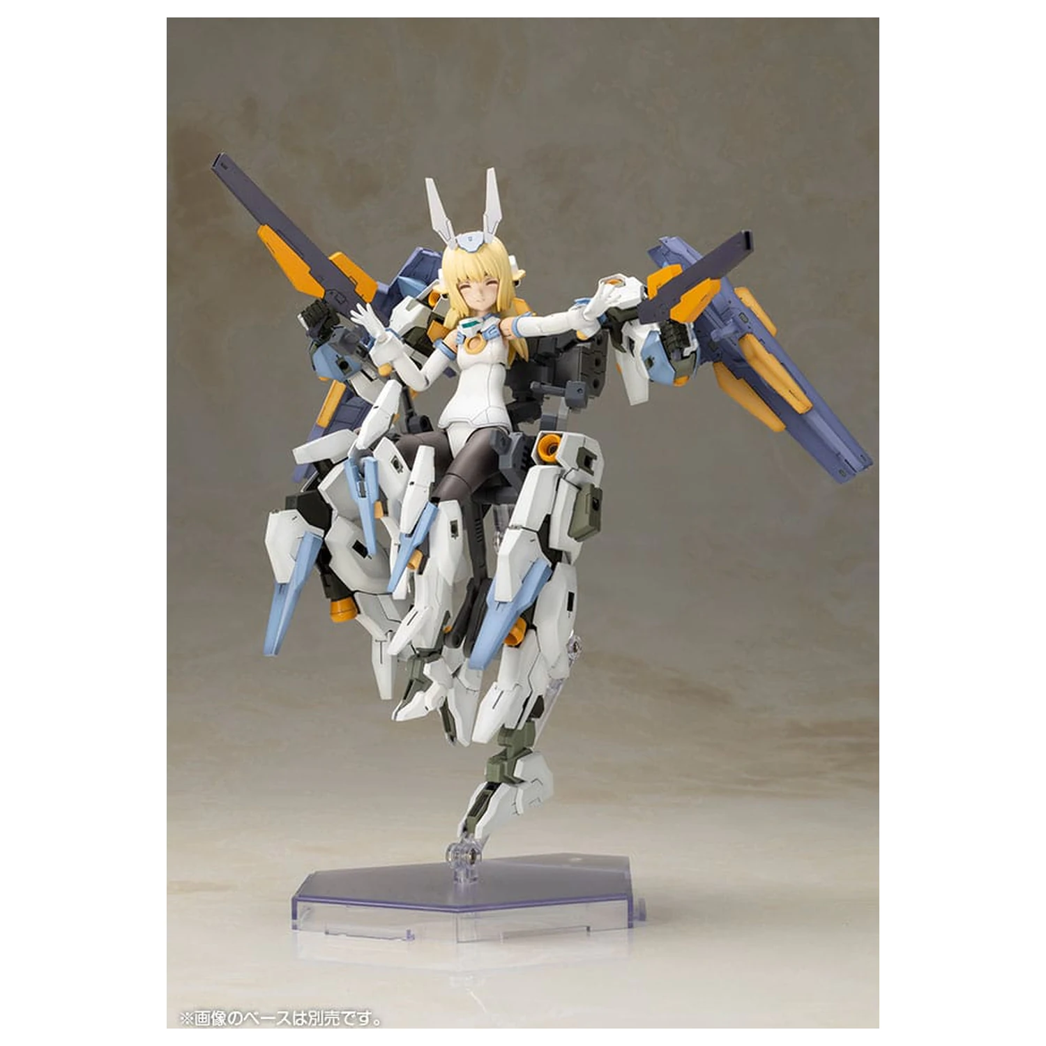 Frame Arms Girl Baselard with Exosuit Baselard Műanyag modell készlet 19 cm   termékfotó