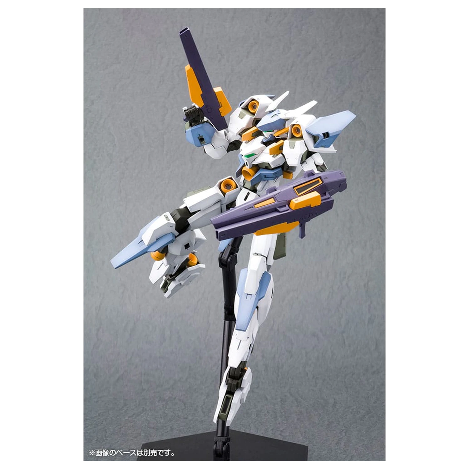 Frame Arms Girl Baselard with Exosuit Baselard Műanyag modell készlet 19 cm   termékfotó