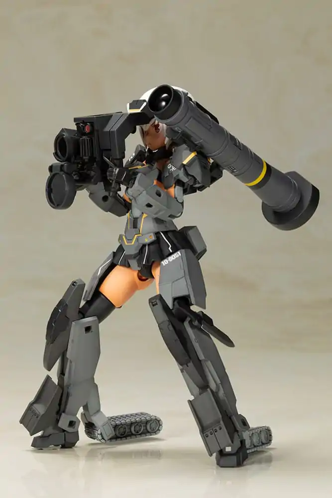 Frame Arms Girl Plastic Model Kit Gourai-Kai (Black) with FGM148 Type Anti-Tank Missile 16 cm termékfotó