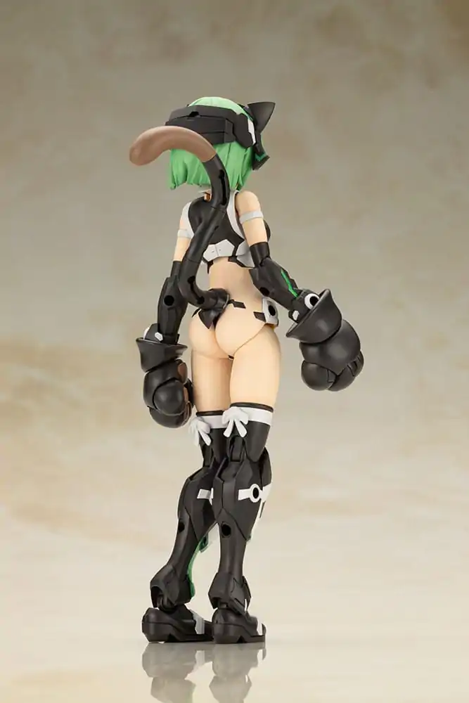 Frame Arms Girl Plastic Model Kit Magatsuki Cat Armor Ver. 16 cm termékfotó