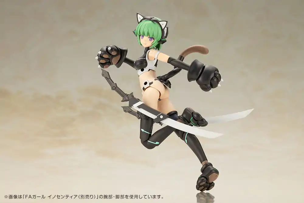 Frame Arms Girl Plastic Model Kit Magatsuki Cat Armor Ver. 16 cm termékfotó