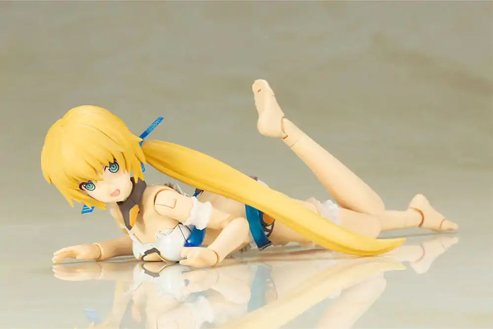 Frame Arms Girl P3 Hresvelgr=Ater Summer Vacation Ver. Műanyag modell készlet 15 cm termékfotó