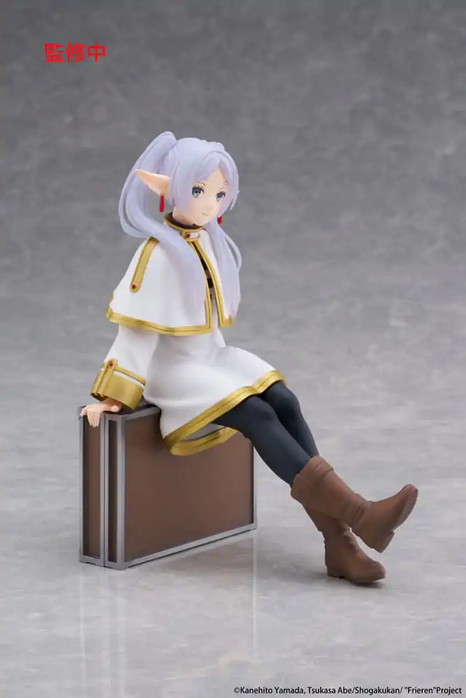 Frieren: Beyond Journey&#039;s End Desktop Cute Figure Frieren Trunk Case PVC szobor figura Ver. 13 cm termékfotó