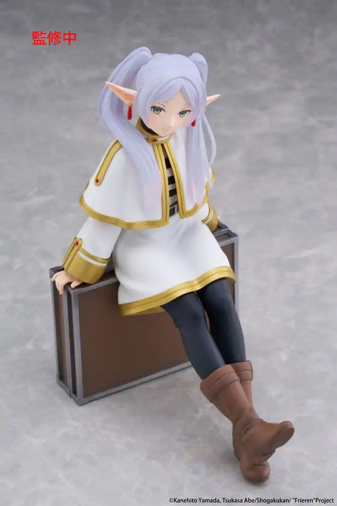 Frieren: Beyond Journey&#039;s End Desktop Cute Figure Frieren Trunk Case PVC szobor figura Ver. 13 cm termékfotó