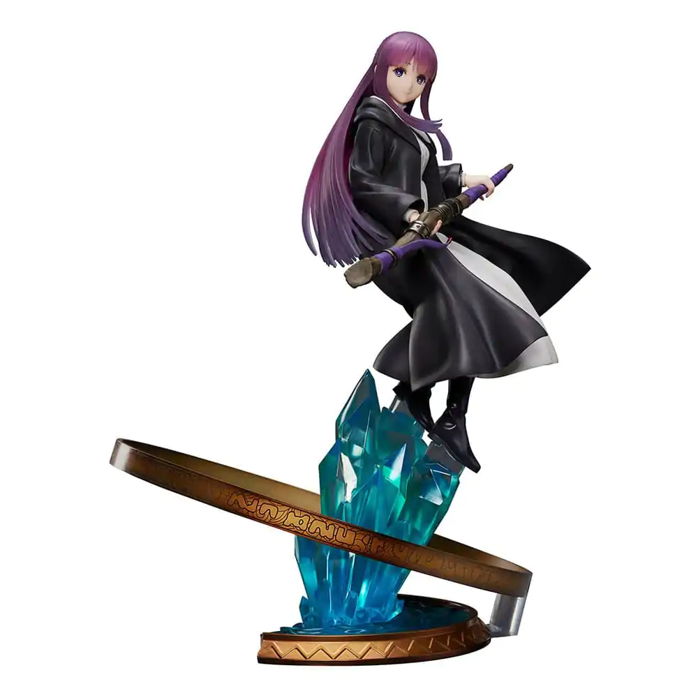 Frieren: Beyond Journey's End 1/7 Fern PVC szobor figura 30 cm termékfotó