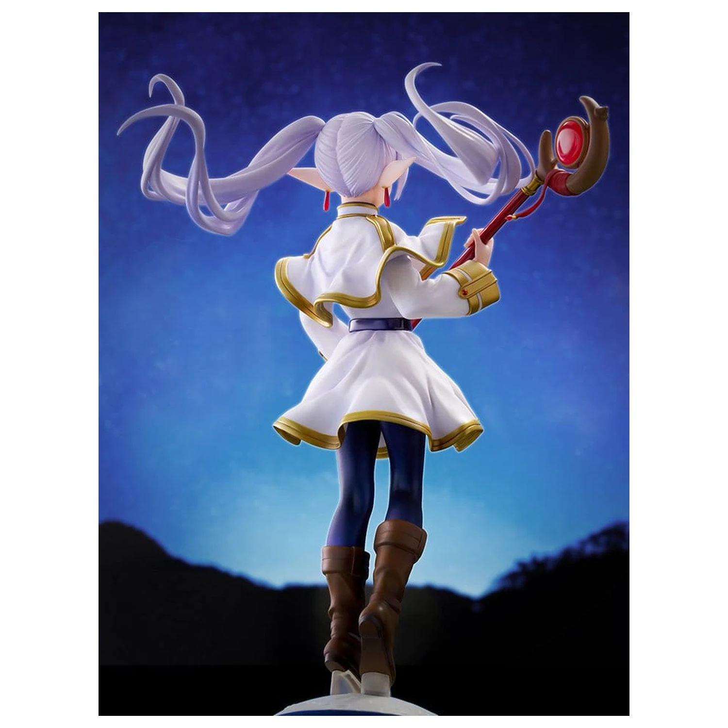 Frieren: Beyond Journey's End 1/7 Frieren (vs Aura) PVC figura 28 cm termékfotó