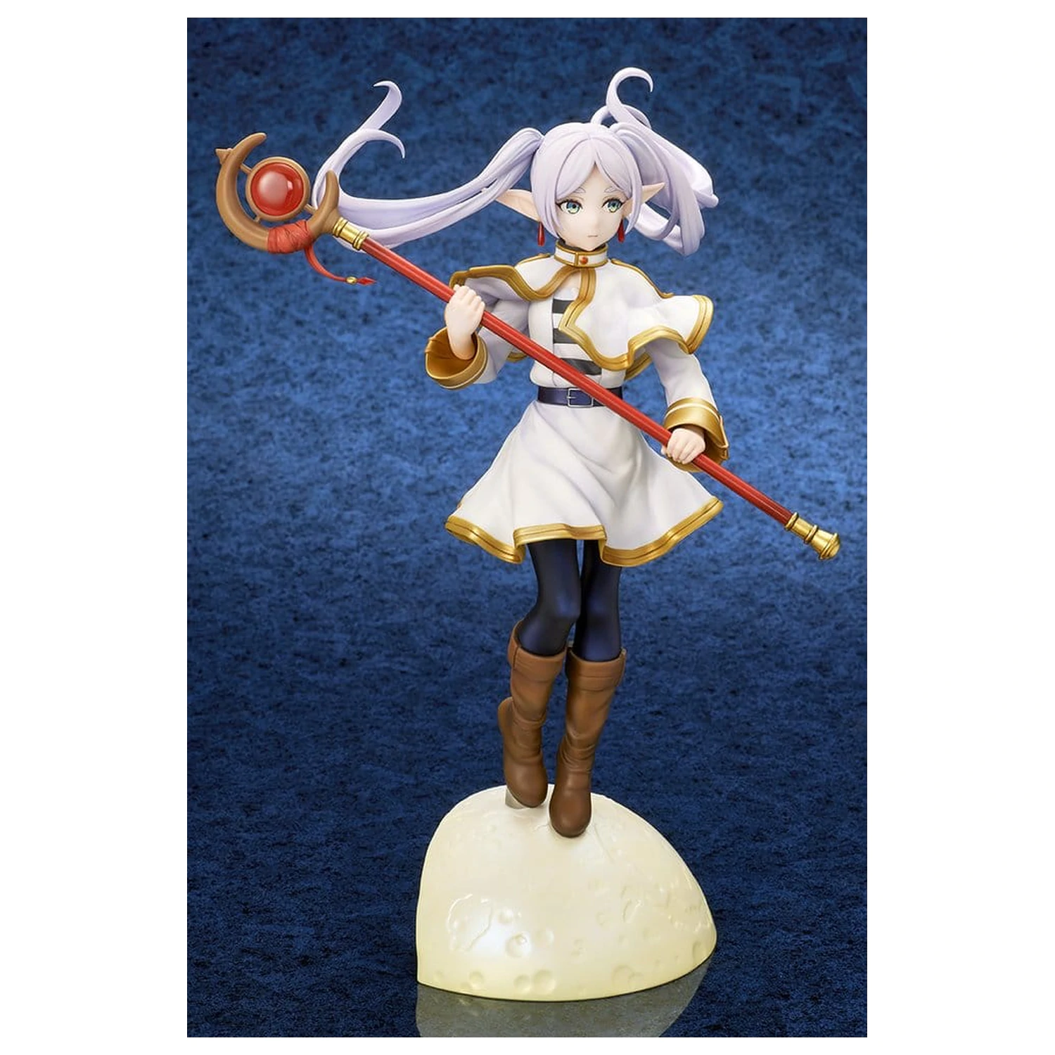 Frieren: Beyond Journey's End 1/7 Frieren (vs Aura) PVC figura 28 cm termékfotó