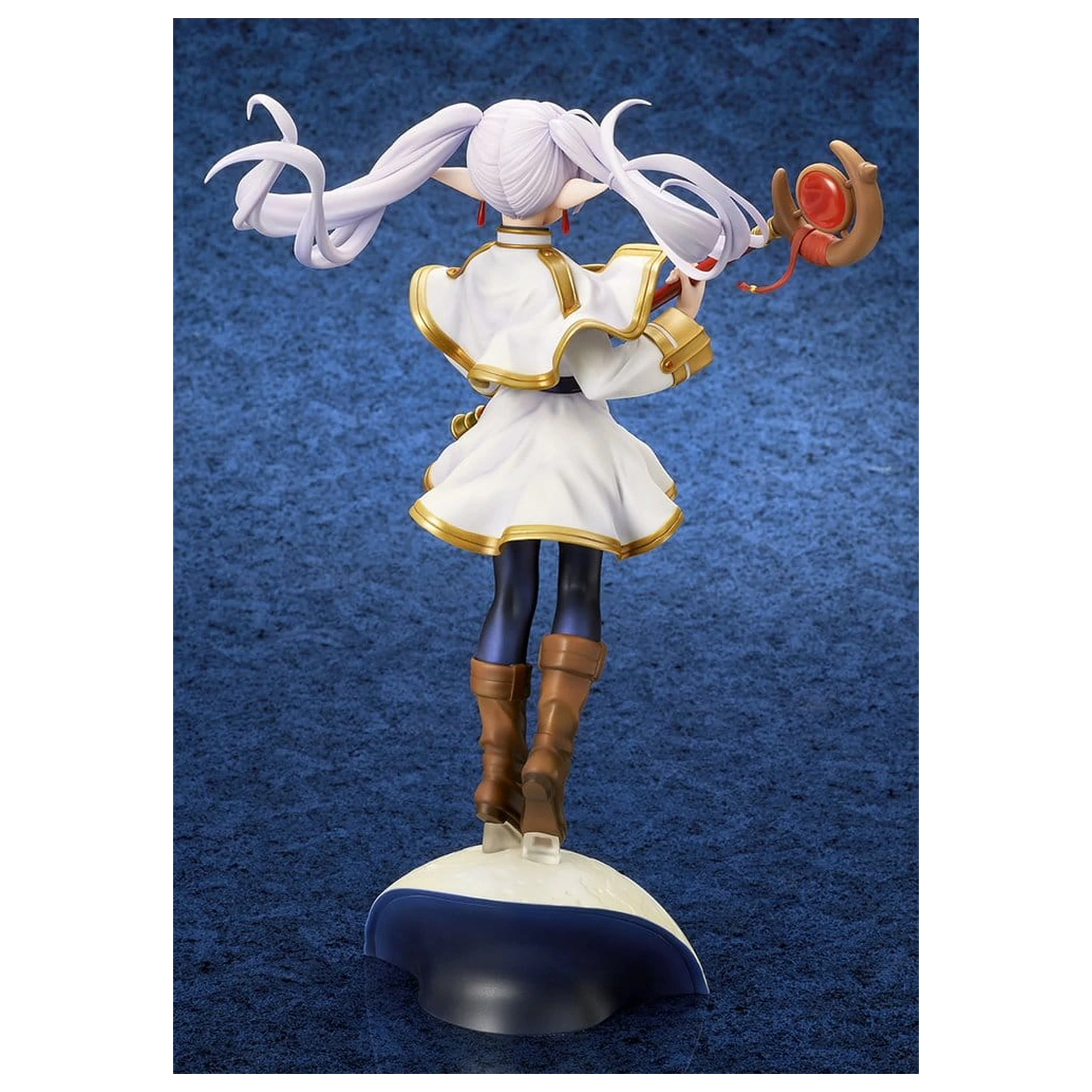 Frieren: Beyond Journey's End 1/7 Frieren (vs Aura) PVC figura 28 cm termékfotó