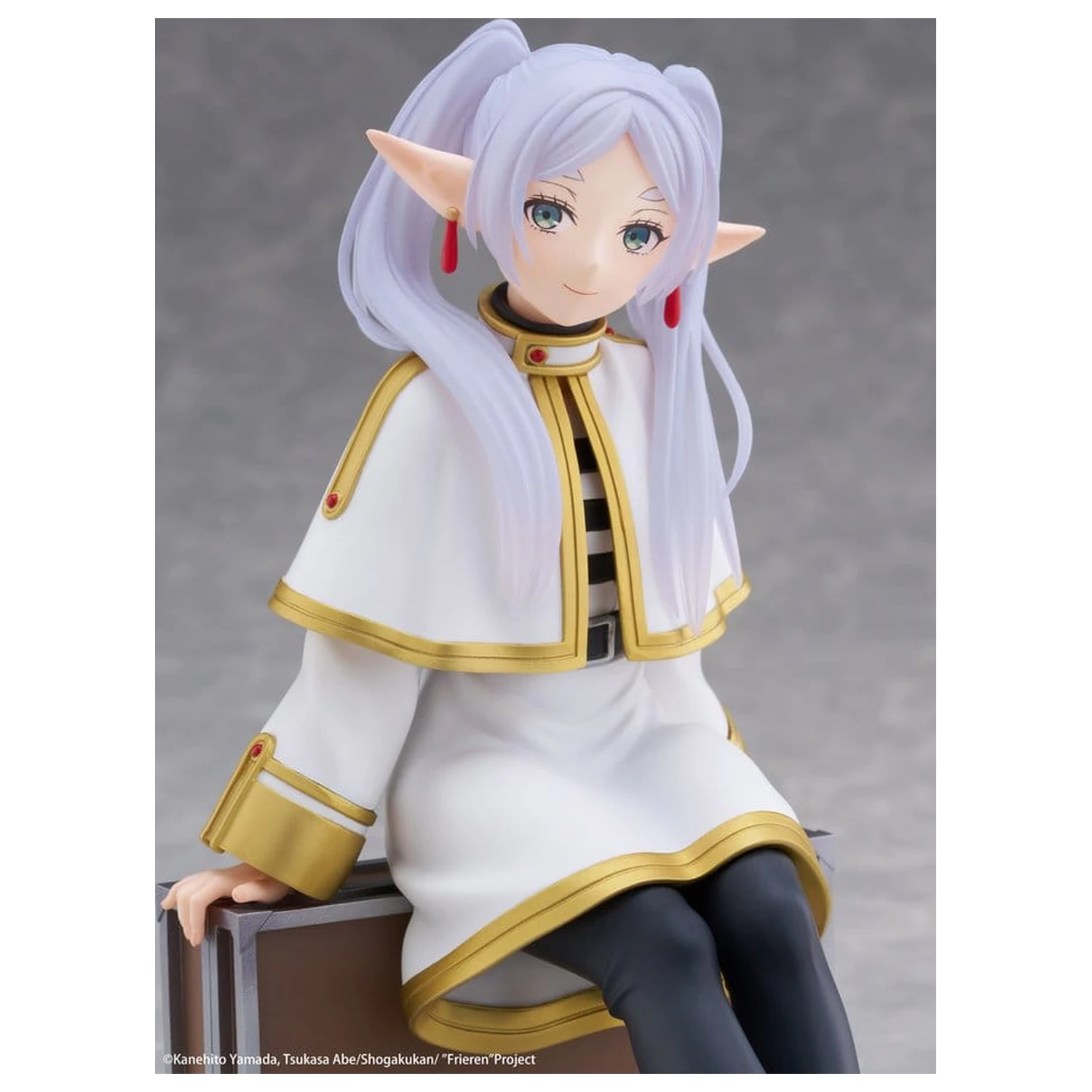 Frieren: Beyond Journey's End Desktop Cute Frieren (Trunk Case Ver.) Reissue PVC figura 13 cm termékfotó