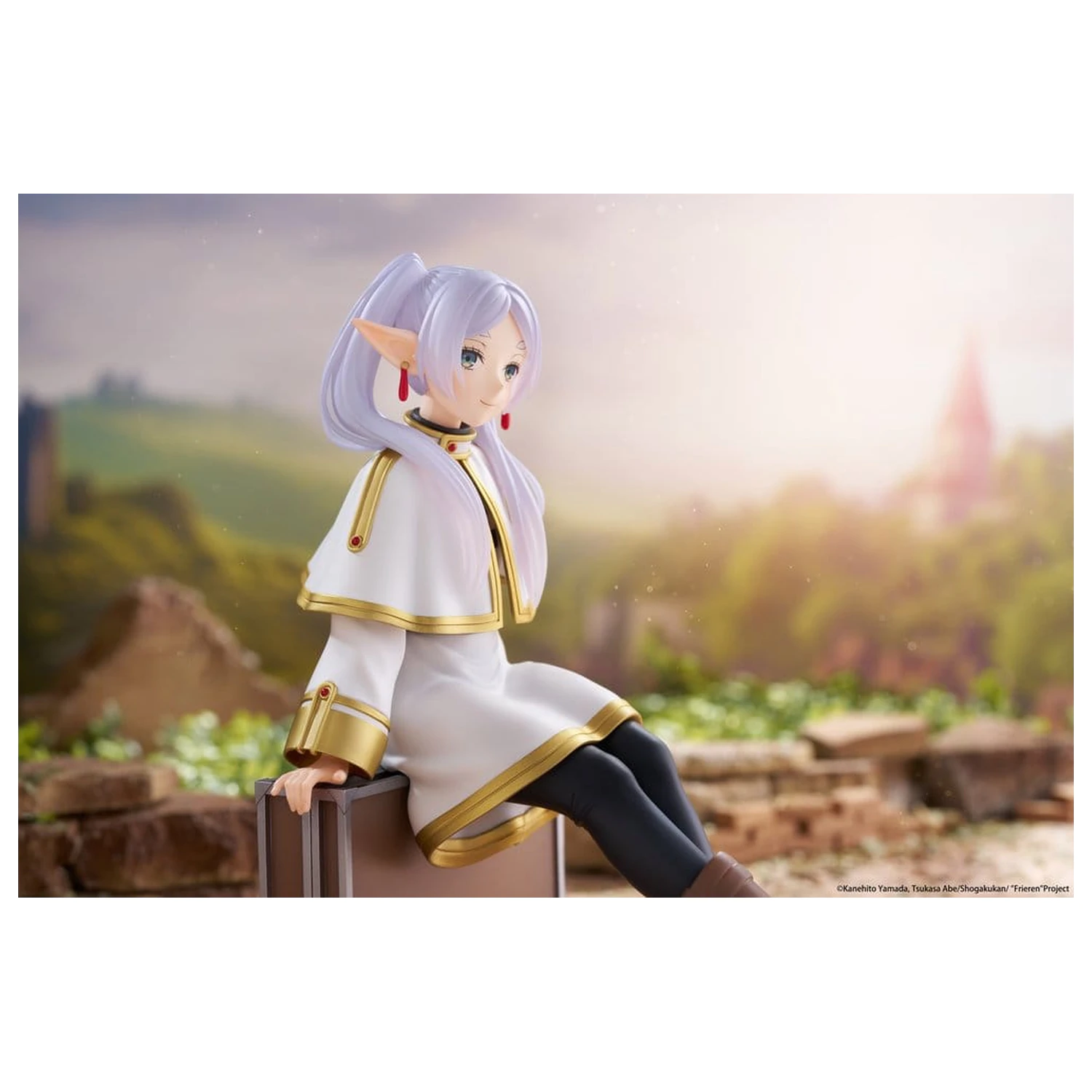 Frieren: Beyond Journey's End Desktop Cute Frieren (Trunk Case Ver.) Reissue PVC figura 13 cm termékfotó