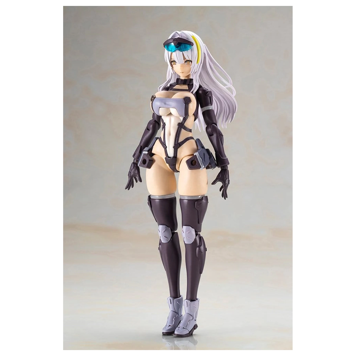 Front Mission Non Zenith Girl Gray Ver. műanyag modell készlet 16 cm termékfotó
