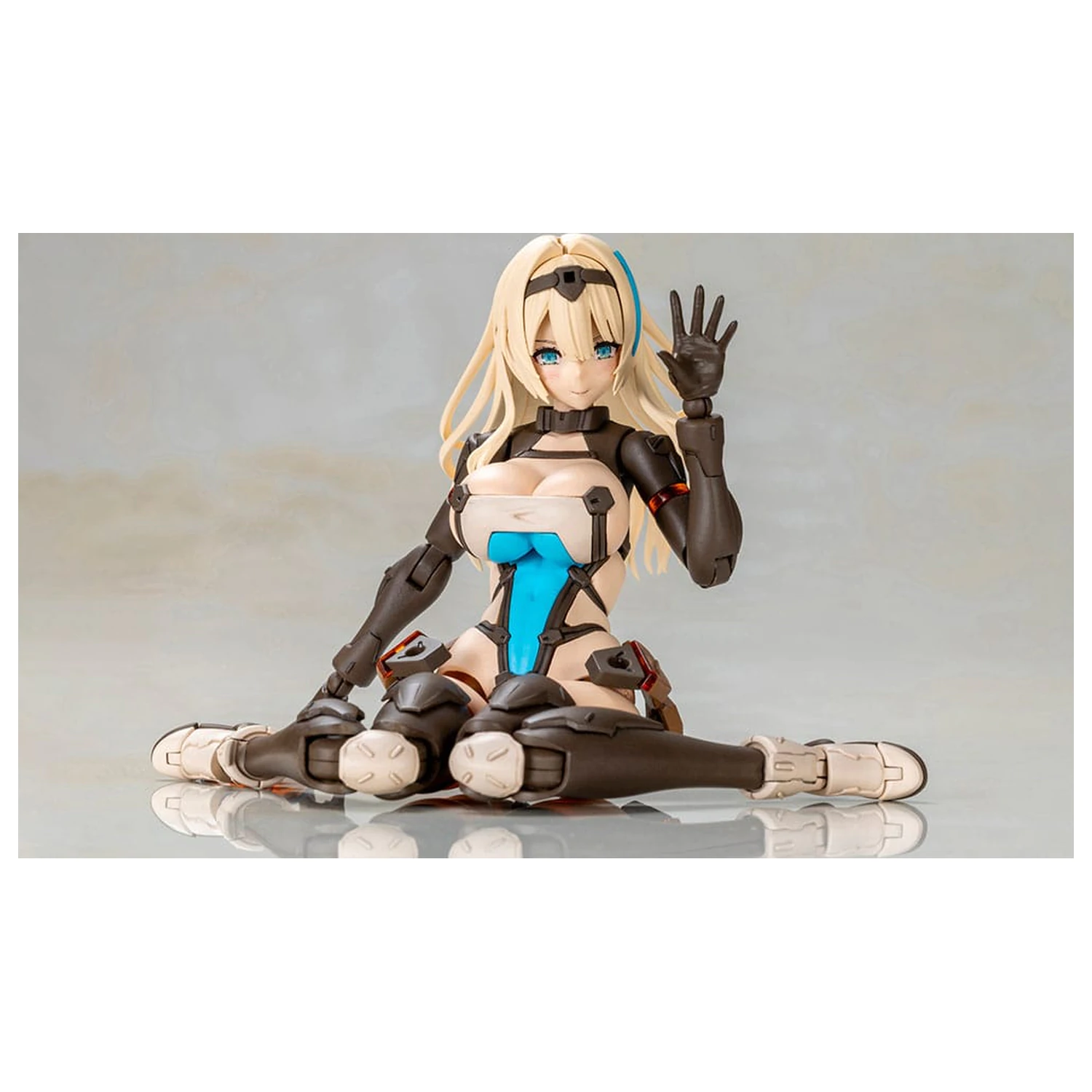 Front Mission Structure Arts Zenith Girl Műanyag modell készlet 16 cm  termékfotó