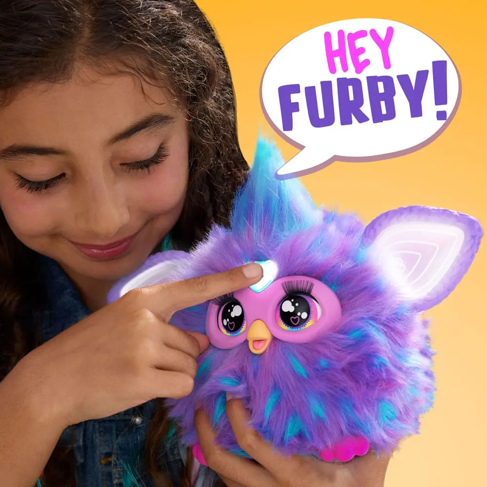 Furby Purple német nyelvű interaktív plüss termékfotó