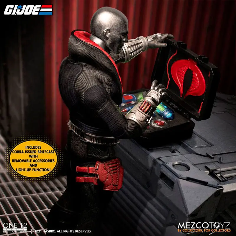 G.I. Joe Light-Up Action Figure 1/12 Destro 17 cm termékfotó