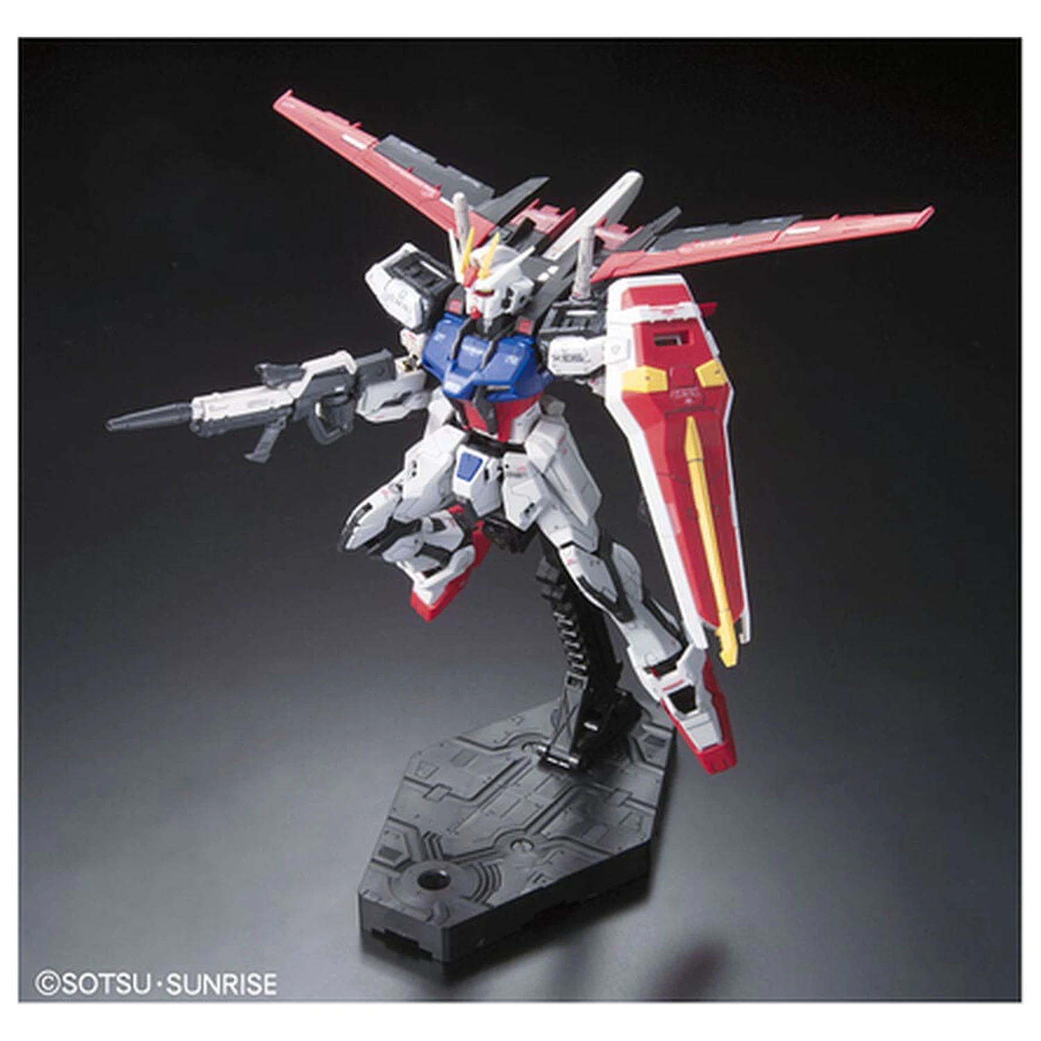 GAT-X105+AQM/E-X01 Aile Strike Gundam modell készlet RG 1/144 termékfotó