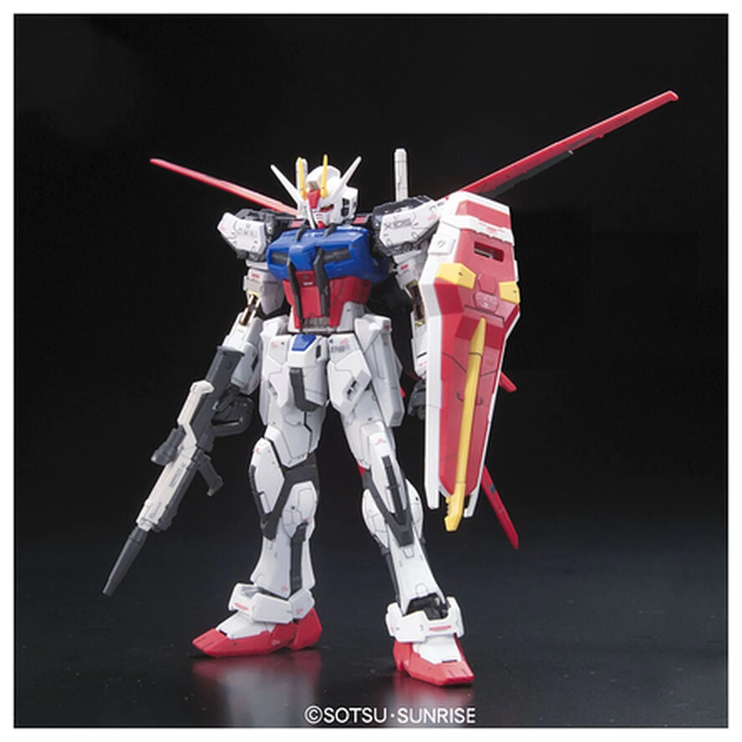GAT-X105+AQM/E-X01 Aile Strike Gundam modell készlet RG 1/144 termékfotó
