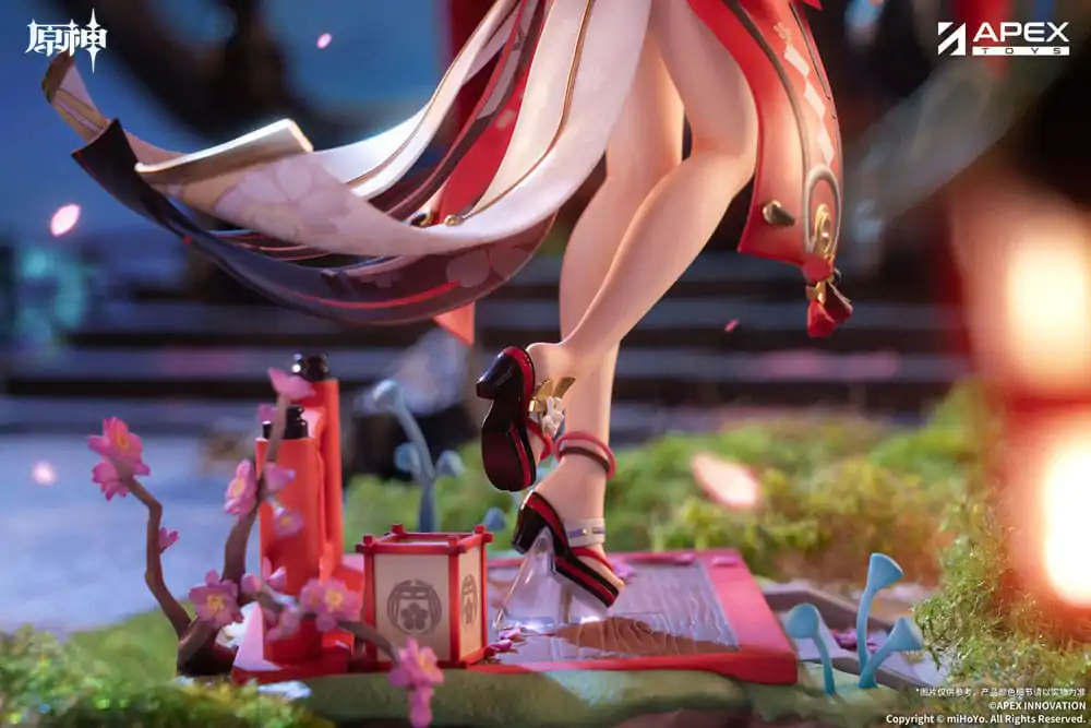 Genshin Impact PVC szobor figura 1/7 Yae Miko Astute Amusement Ver. 28 cm termékfotó