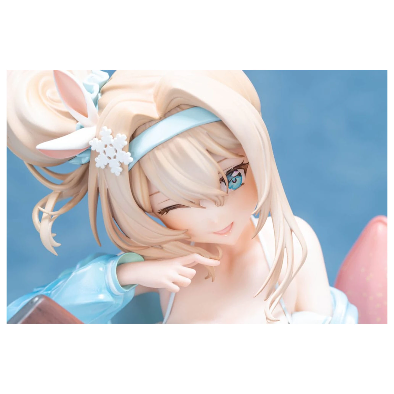 Girls´ Frontline 2: Exilium PVC szobor figura 1/6 Suomi Sparkling Ocean Ver. 20 cm    termékfotó