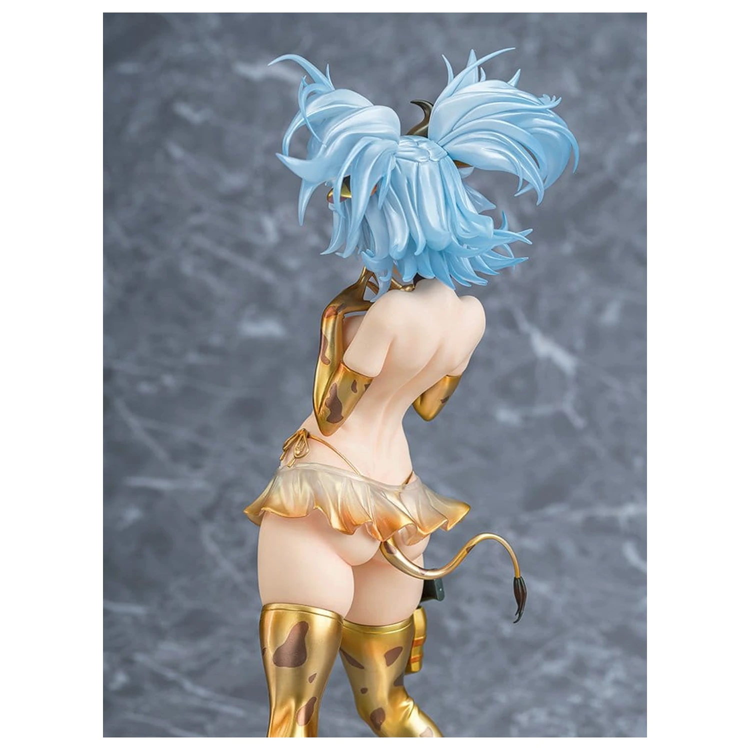 Girls' Frontline PVC figura 1/6 PA-15 Gold Cow Bikini Ver. 28 cm termékfotó