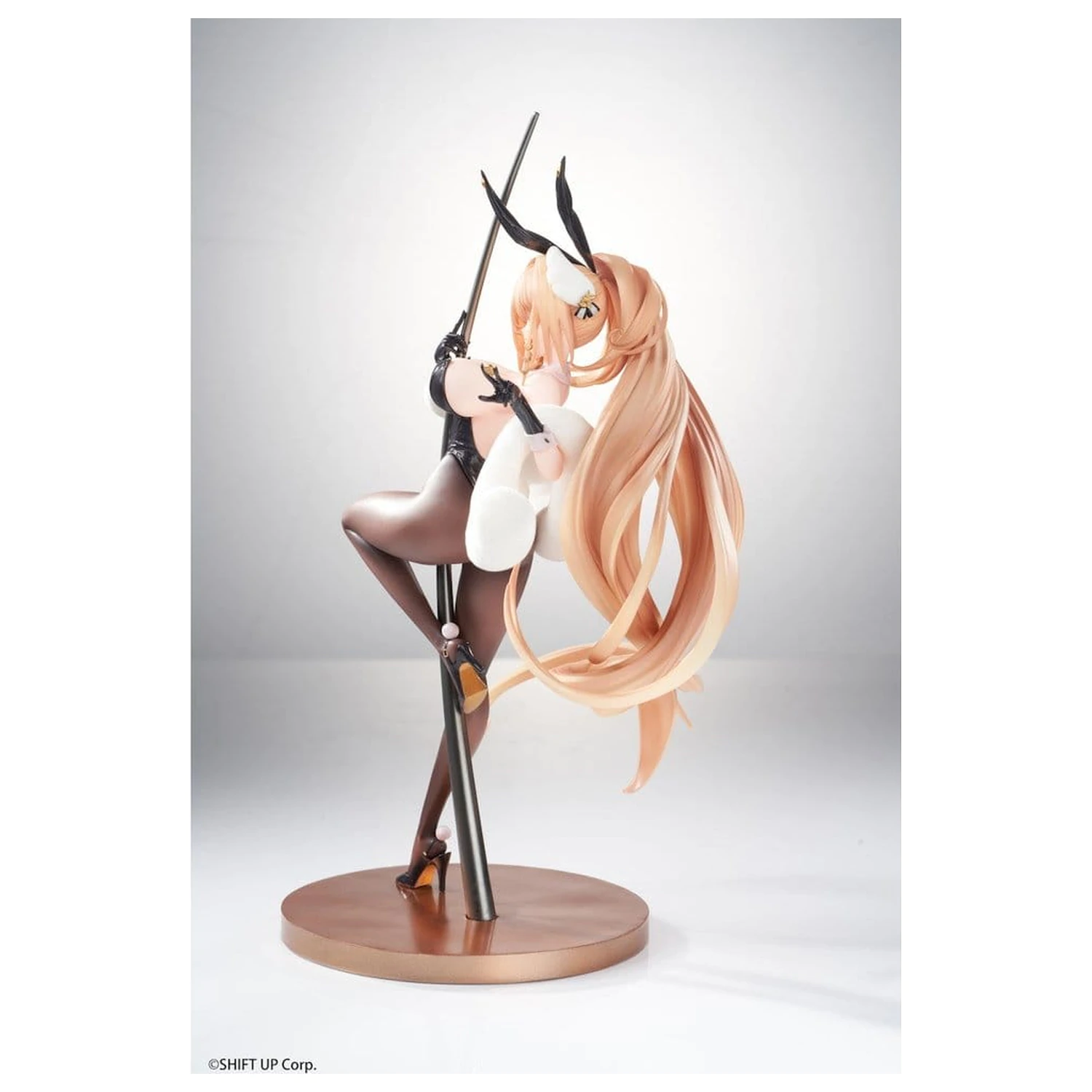Goddess of Victory: Nikke 1/10 Rupee Rabbit Deluxe PVC figura 22 cm termékfotó