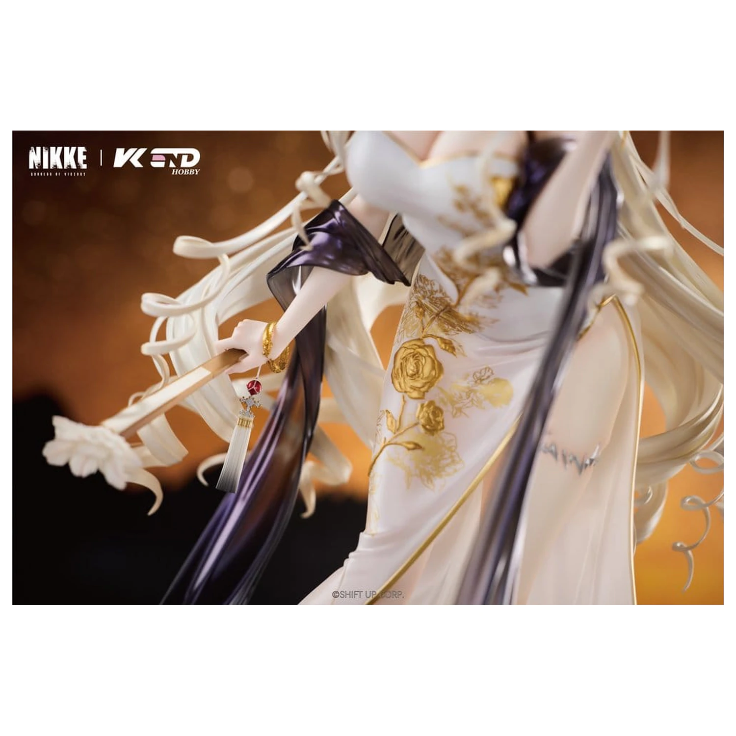 Goddess of Victory: Nikke 1/4 Crown: Glorious Flower PVC figura 38 cm termékfotó