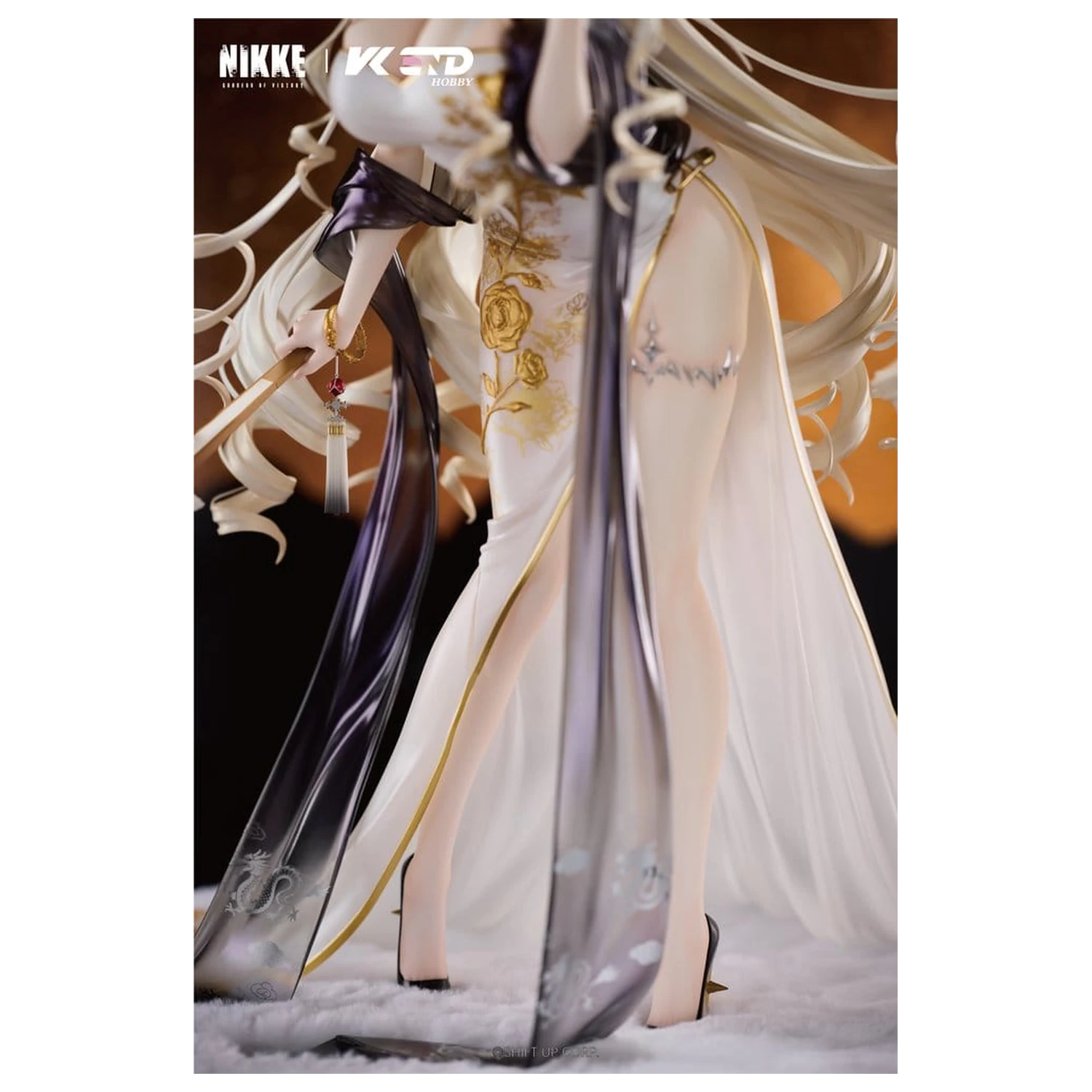 Goddess of Victory: Nikke 1/4 Crown: Glorious Flower PVC figura 38 cm termékfotó
