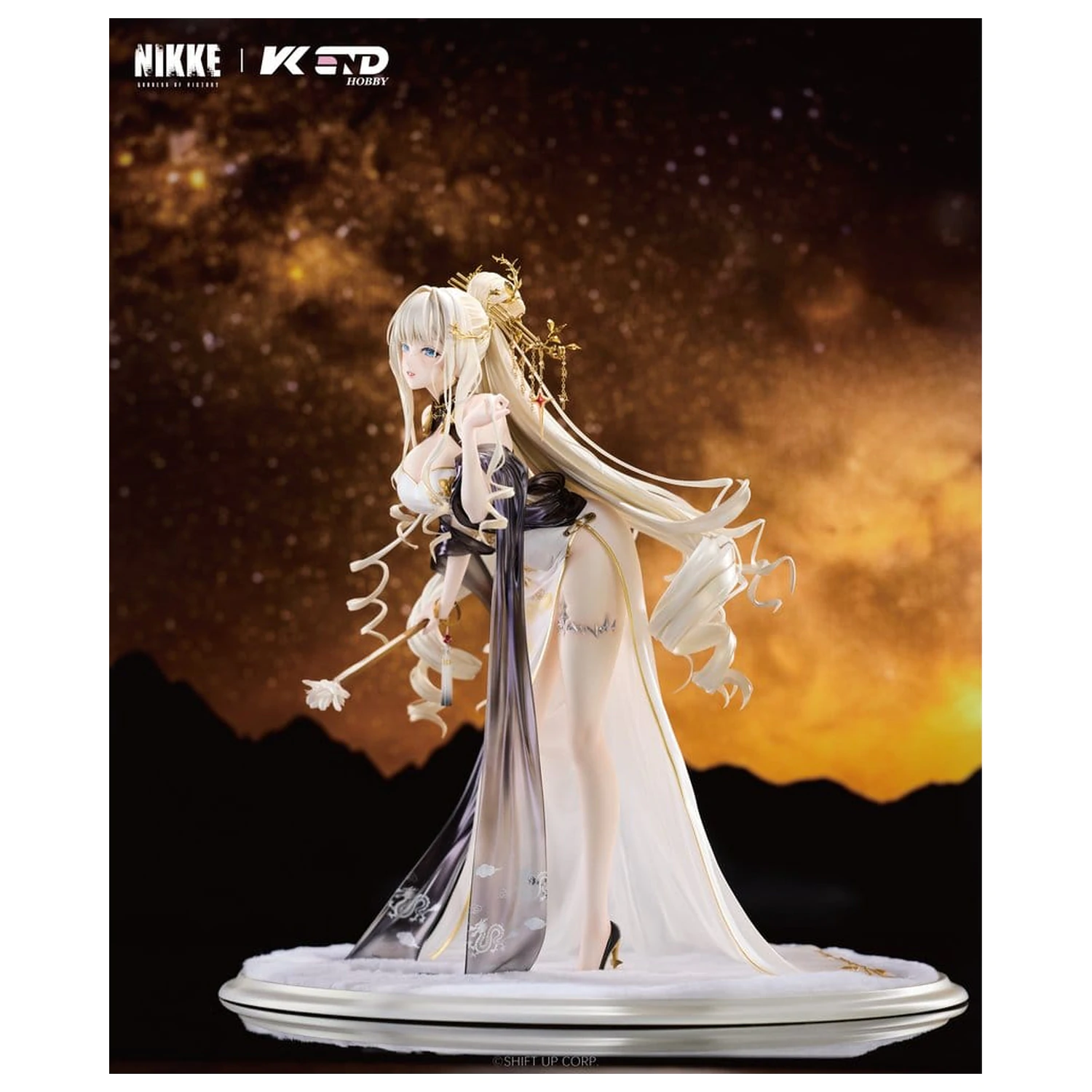 Goddess of Victory: Nikke 1/4 Crown: Glorious Flower PVC figura 38 cm termékfotó