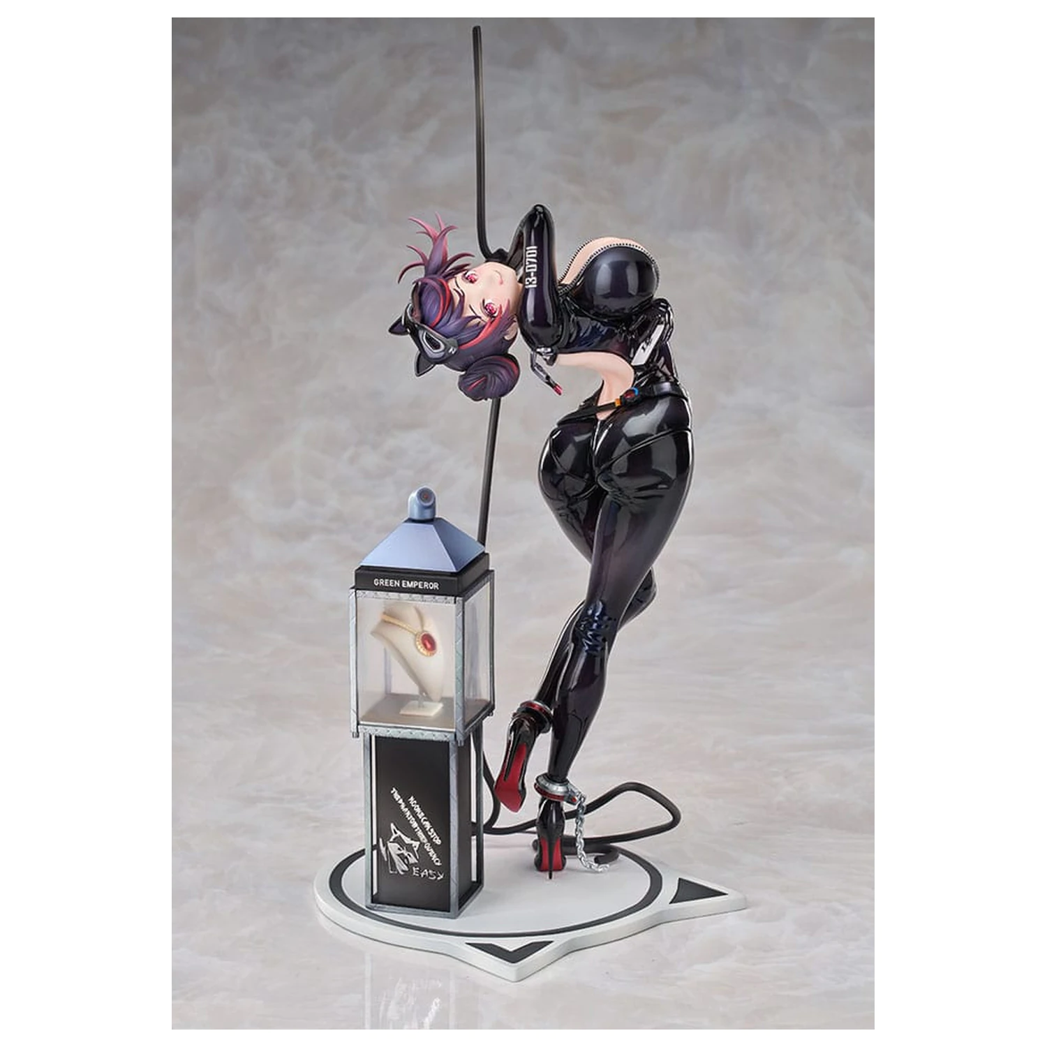 Goddess of Victory: Nikke 1/7 Quency: Escape Queen PVC szobor figura 27 cm  termékfotó