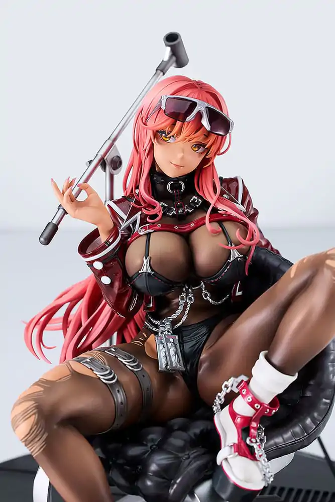 Goddess of Victory: Nikke 1/7 Volume PVC szobor figura 17 cm termékfotó