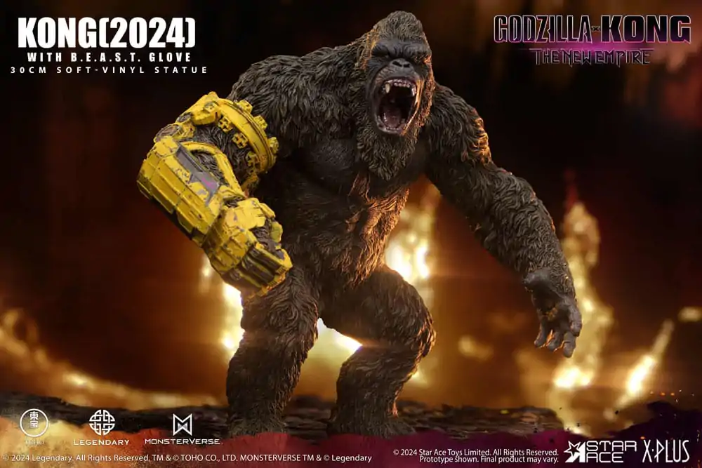 Godzilla vs. Kong: The New Empire Soft Vinyl Statue Kong with B.E.A.S.T. Glove 30 cm termékfotó