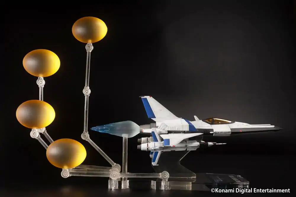 Gradius V 1/144 VIC VIPER T-301 Peinted Finished Műanyag modell készlet 14 cm termékfotó