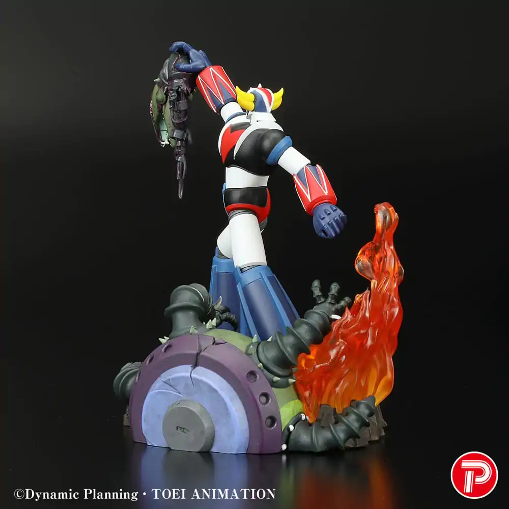 Grendizer Scene Selection 01 Grendizer a cry of Victory PVC szobor figura 14 cm   termékfotó