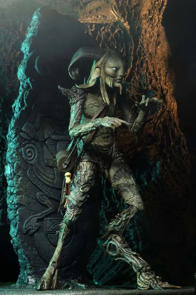 Guillermo del Toro Signature Collection Old Faun (Pan's Labyrinth) akciófigura 23 cm termékfotó