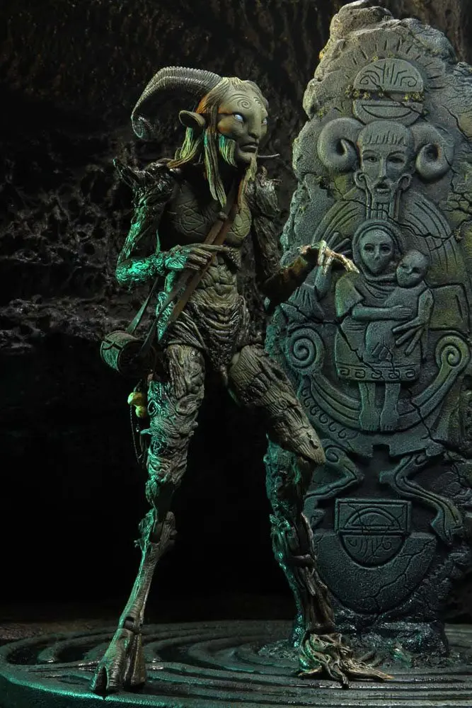 Guillermo del Toro Signature Collection Old Faun (Pan's Labyrinth) akciófigura 23 cm termékfotó