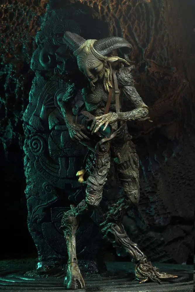 Guillermo del Toro Signature Collection Old Faun (Pan's Labyrinth) akciófigura 23 cm termékfotó