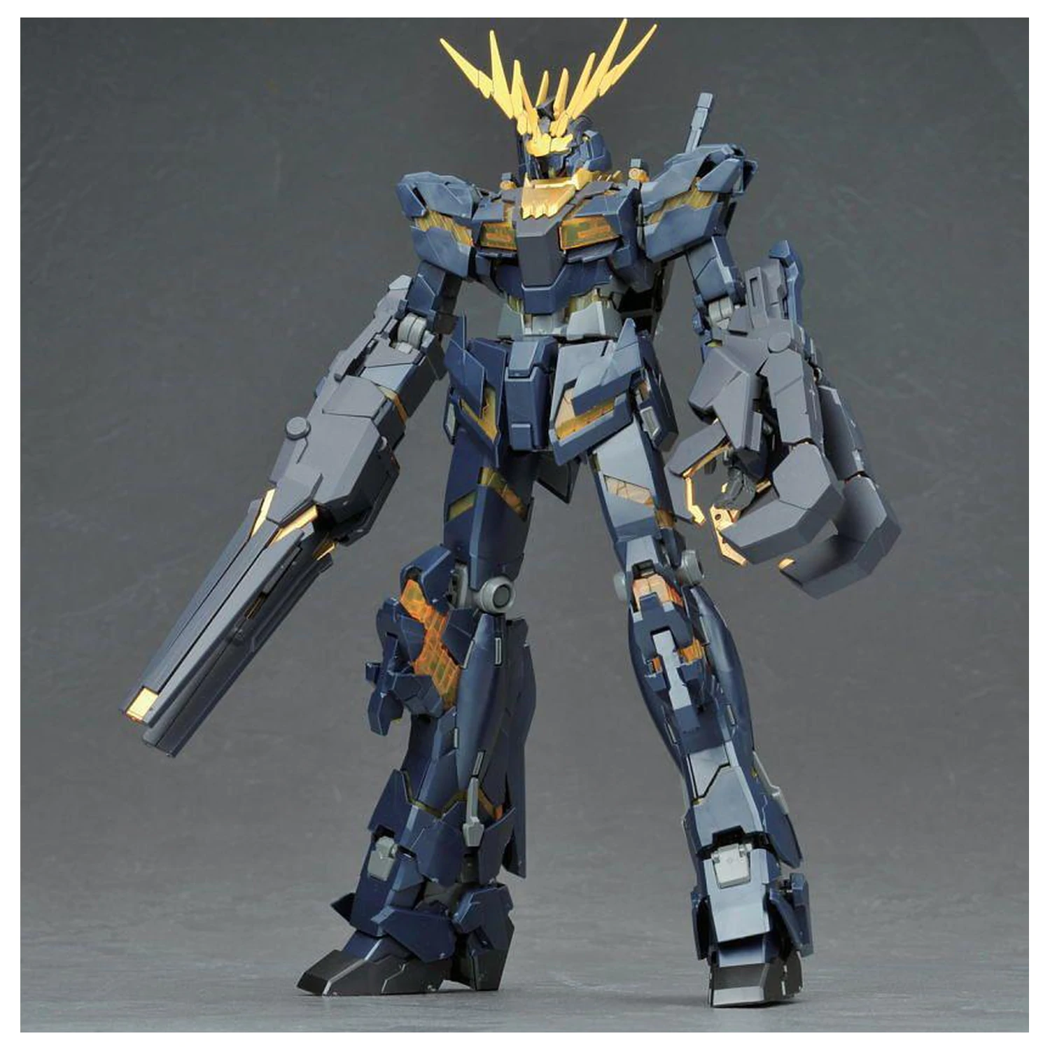 Gundam modell készlet Master Grade Egyszarvú Gundam 02 Banshee 18 cm termékfotó