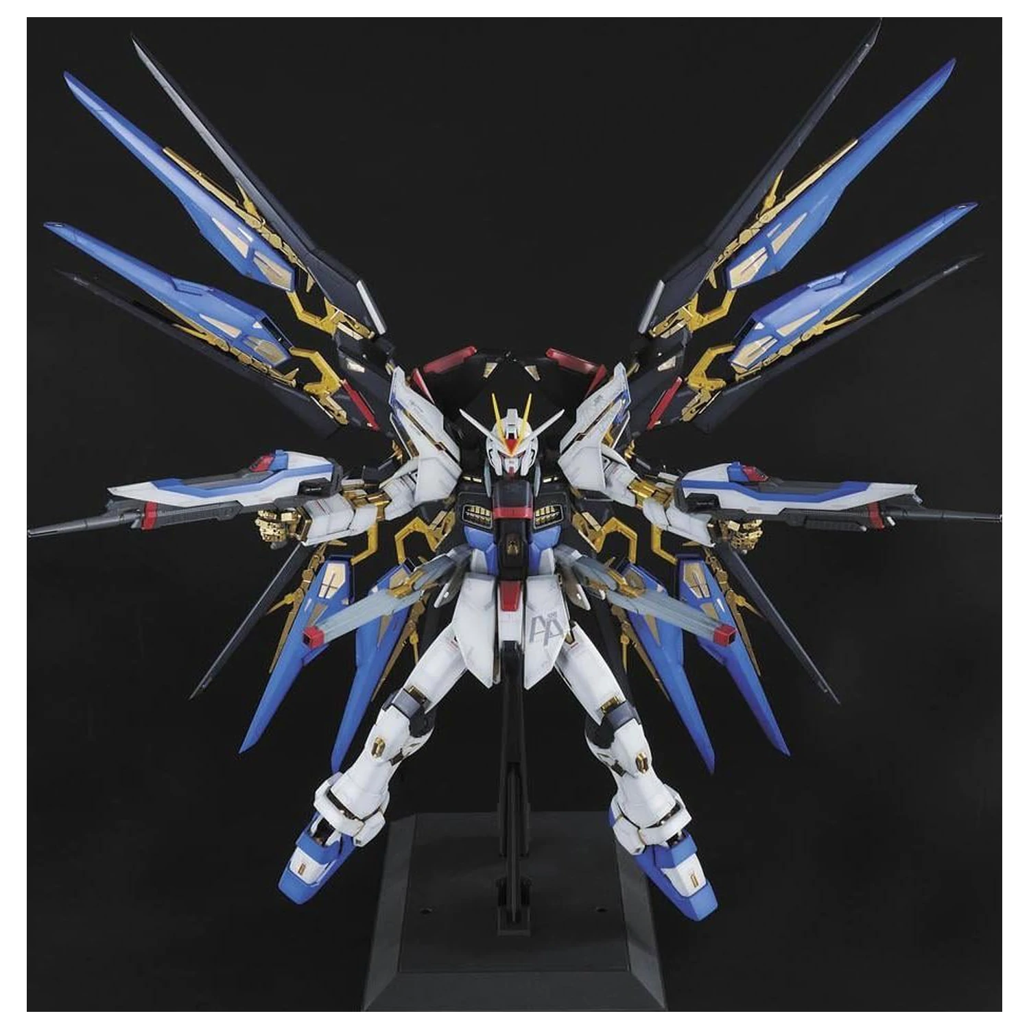 GUNDAM Perfect Grade Strike Freedom Gundam figura 30 cm termékfotó