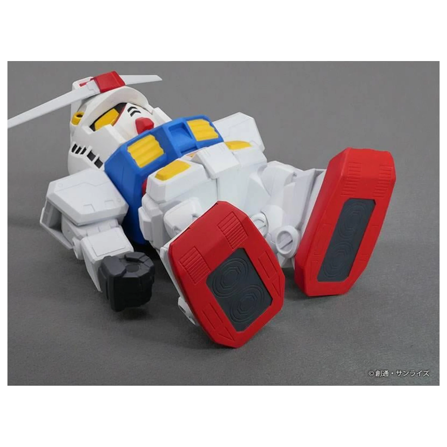 Gundam RX-78-2 Jumbo Sofbi figura 22cm termékfotó