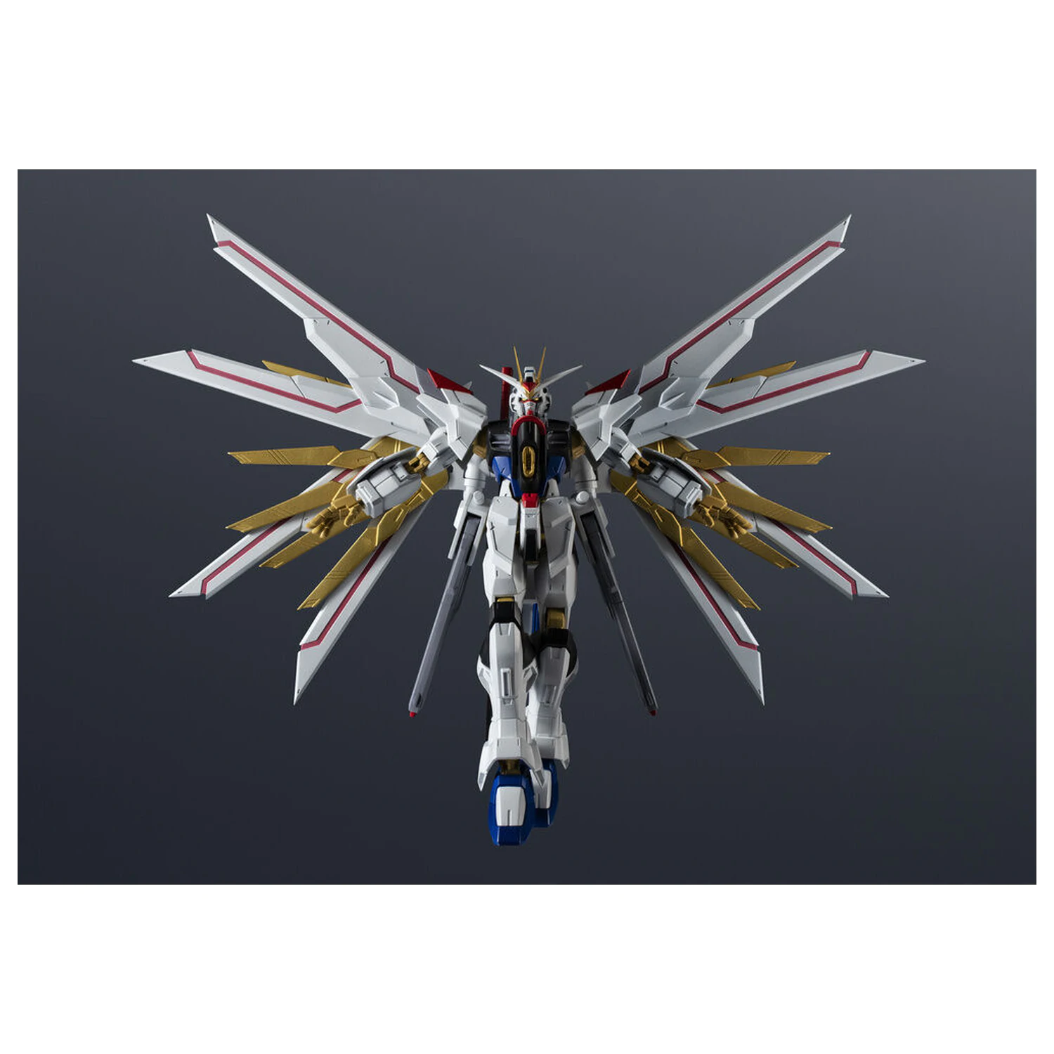 Gundam Universe Mighty Strike Freedom Gundam figura 15cm termékfotó