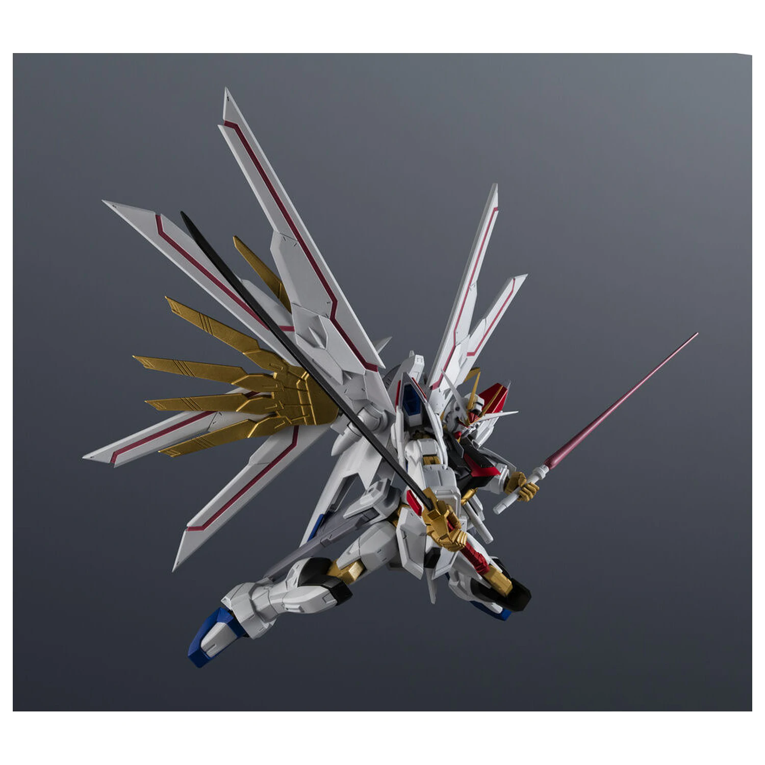 Gundam Universe Mighty Strike Freedom Gundam figura 15cm termékfotó