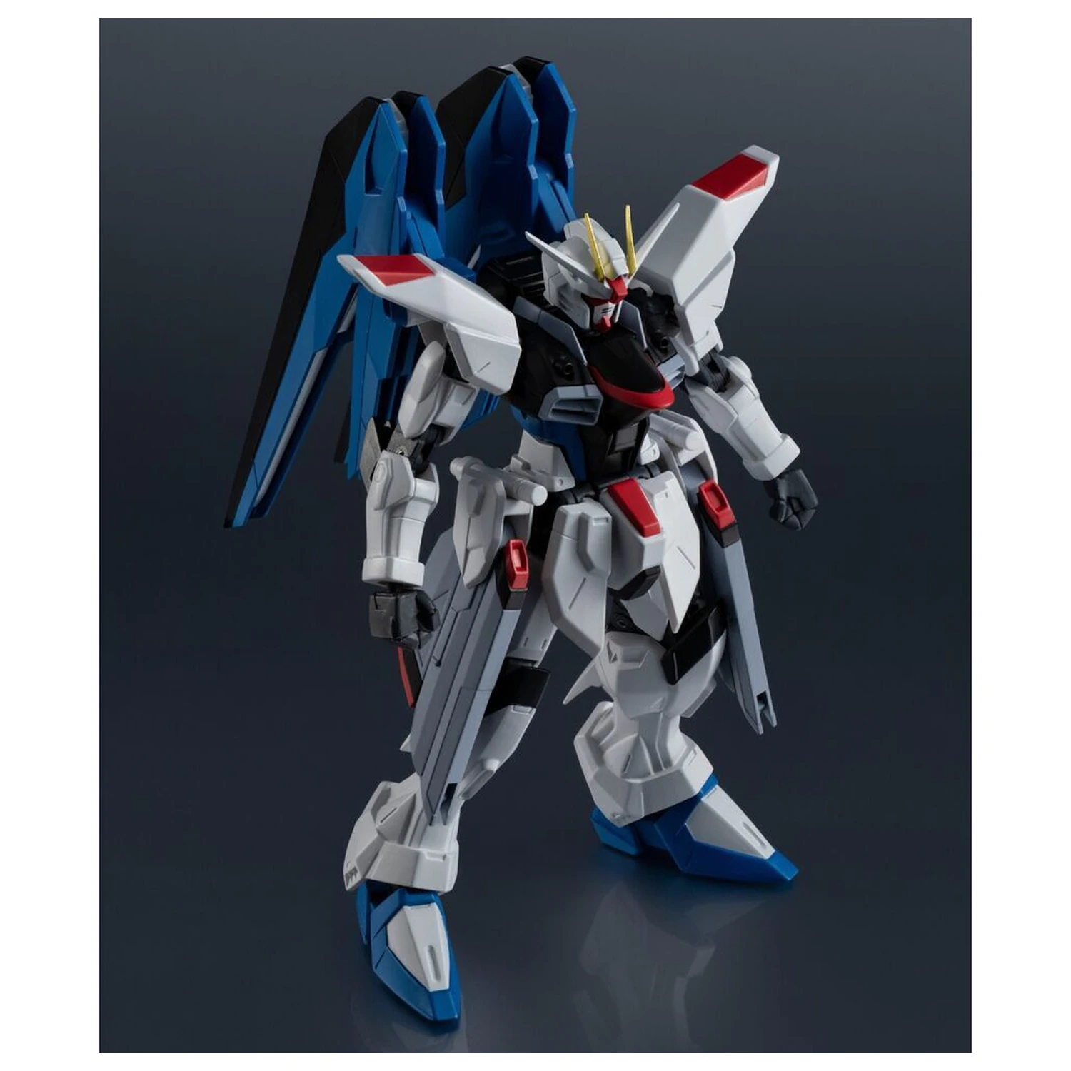 Gundam Universe ZGMF-X10A Freedom Gundam Renewal figura 15cm termékfotó