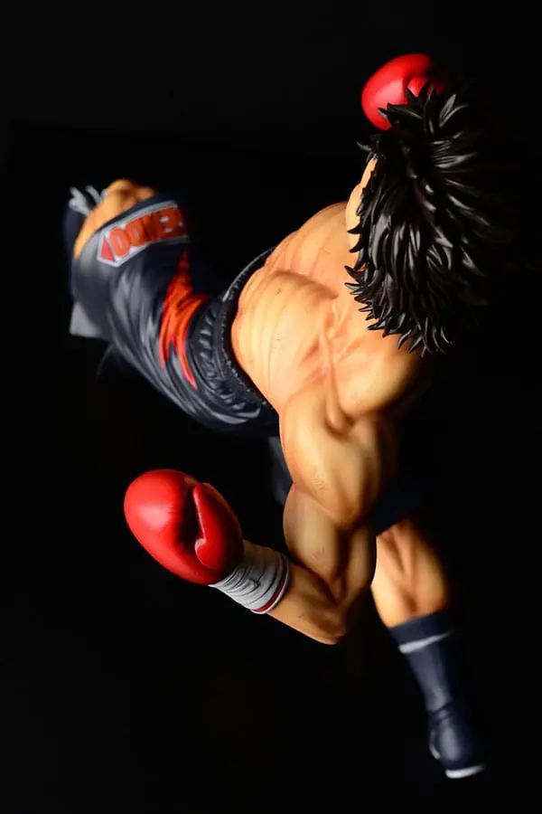 Hajime no Ippo 1/6 Takeshi Sendou Finish Blow Ver. Damage PVC szobor figura 29 cm termékfotó