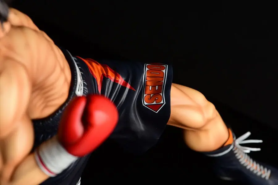 Hajime no Ippo 1/6 Takeshi Sendou Finish Blow Ver. Damage PVC szobor figura 29 cm termékfotó